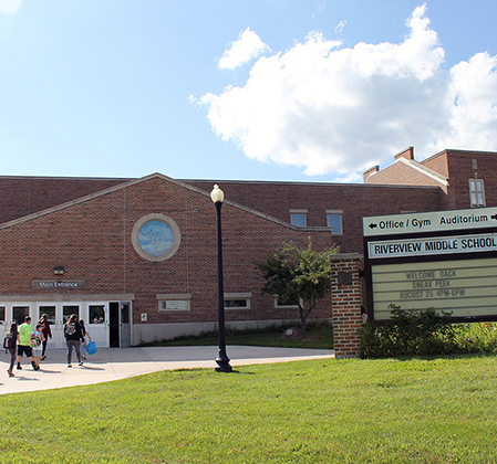 families heading into Riverview