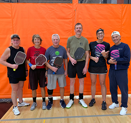 6 pickleballers