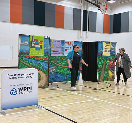 actors and set in Parkview gym