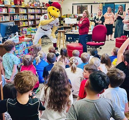 Fang mascot in Parkview library